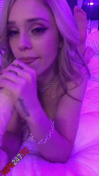 Kali Roses playing with dildo on a bed porn videos on leaks.pics