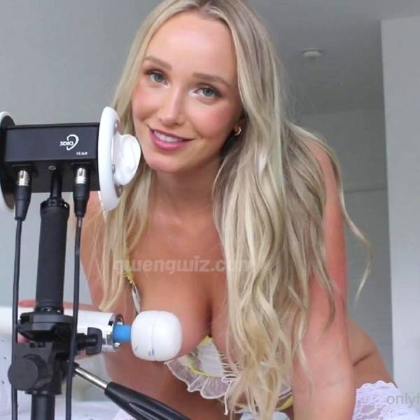 GwenGwiz Nude ASMR Dildo JOI Onlyfans Video Leaked on leaks.pics