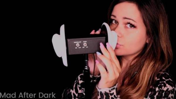 Mad After Dark ASMR - Moaning Ear Eating Dirty Talk French English Smoking Weed - Britain - France on leaks.pics