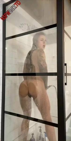 Dakota James Spy on me in the shower! snapchat premium 2020/11/13 porn videos on leaks.pics