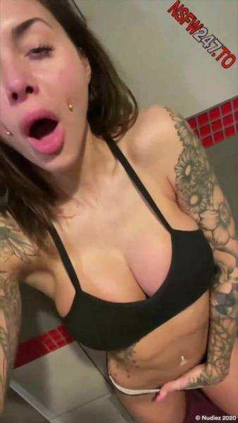 Dakota James pleasure after gym snapchat premium 2021/02/16 porn videos on leaks.pics