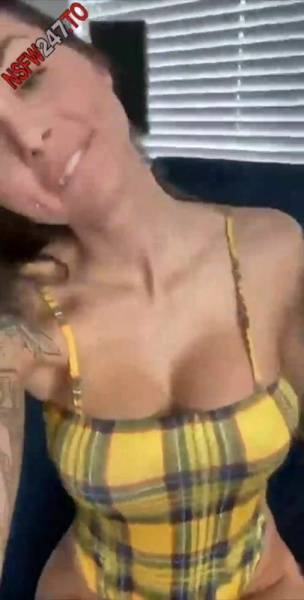 Dakota James tease & little play snapchat premium 2021/01/09 porn videos on leaks.pics