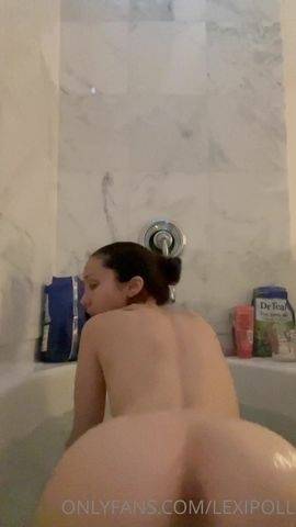 Lexi Poll POV - 15 December 2022 - Taking Your Dick Doggystyle In The Bathtub on leaks.pics