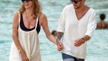 Jodie Kidd & Joseph Bates Enjoy a Romantic Stroll on the Beach in Barbados - Barbados on leaks.pics