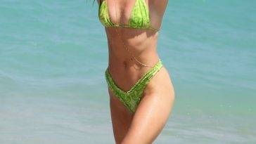 Nina Agdal Looks Hot in a Green Bikini on the Beach in Miami on leaks.pics