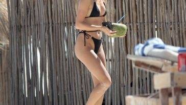 Bethan Sowerby is Pictured in a Black Bikini in Tulum on leaks.pics
