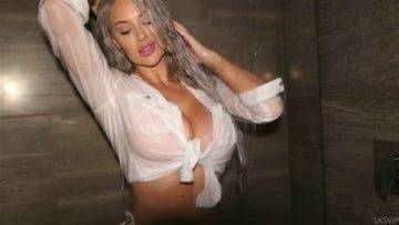 Laci Kay Somers Topless Wet Shower Video Leaked on leaks.pics