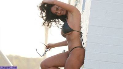 Charlie Riina in hot tiny bikini on the beach on leaks.pics