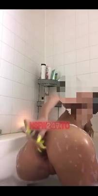 Gibson Reign dildo anal masturbating bathtub show snapchat premium xxx porn videos on leaks.pics