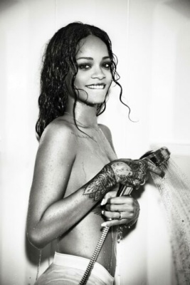 Rihanna Nude Topless Shower Photoshoot Set Leaked - Barbados on leaks.pics