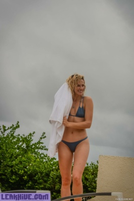 Leaked Shantel VanSanten Caught Relaxing In Bikini With Boyfriend on leaks.pics