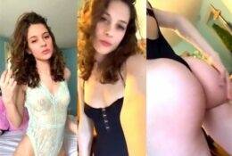 Sugar Boogerz ASMR Admires Herself Video on leaks.pics