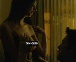 Emily Ratajkowski Getting Her Tits Sucked By Ben Affleck In 'Gone Girl' - fapfappy.com