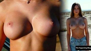 Elsie Hewitt Displays Her Natural Nude Boobs For Playboy on leaks.pics