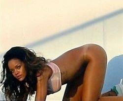 Rihanna Bottomless On All Fours Photo Shoot on leaks.pics