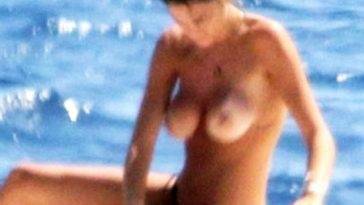 Francesca Sofia Novello Nude Tits on the Yacht on leaks.pics