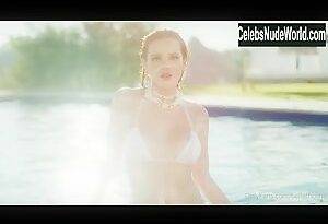 Bella Thorne White Bikini Sex Scene - fapfappy.com