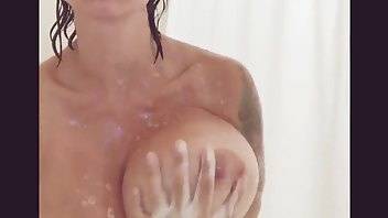 Brittany Elizabeth shower big boobs teasing - OnlyFans free porn on leaks.pics