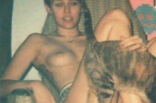 Miley Cyrus Topless Again In V Magazine - fapfappy.com