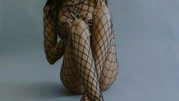 Maggie Lindemann Nude & Sexy - fapfappy.com