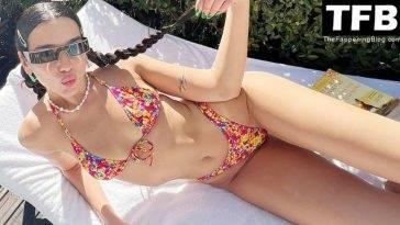 Dua Lipa Looks Sexy in a Tiny Bikini on leaks.pics