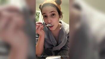 Loveselenamoon my first time eating on camera the true girlfriend on leaks.pics