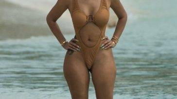 Draya Michele & Tyrod Taylor Enjoy a Beach Day in Barbados - Barbados on leaks.pics