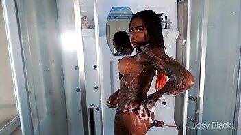 Josyblack i had to take the time and inaugurate my shower with yo on leaks.pics