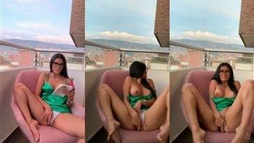 Hanna Miller Masturbation in Balcony Video  on leaks.pics