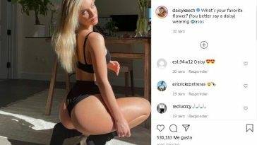Daisy Keech Showering Her Tanned Body OnlyFans Insta Leaked Videos on leaks.pics