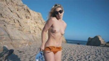 Caitlyn Sway Nude Beach Teasing Video Leaked on leaks.pics