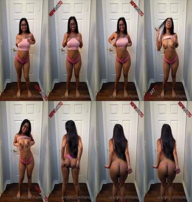 HayLeyXYZ - Pink or nothing on leaks.pics