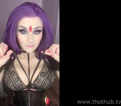 ANGIE GRIFFIN SEXY LINGERIE RAVEN COSPLAY CLEAVAGE PHOTOS - hib6.com