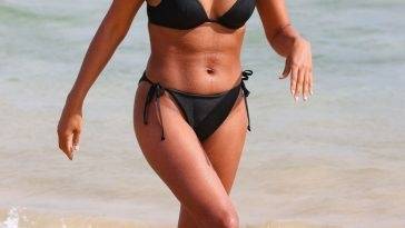 Janice Petersen Brings Hot Beach Bod to Bondi Beach on leaks.pics