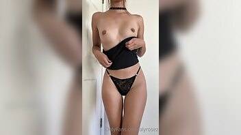 Alyrosez 26 10 2020 147722630 wanna watch me strip from my tube top and thong onlyfans xxx porn v... on leaks.pics