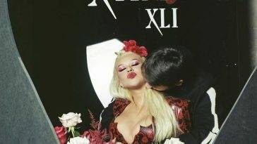 Christina Aguilera Sexy (7 Photos + Video) on leaks.pics