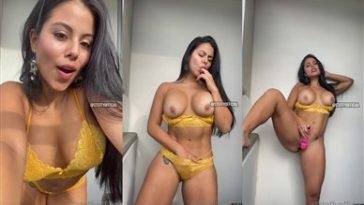 Steffy Moreno Nude Masturbating With Vibrator Porn Video  on leaks.pics