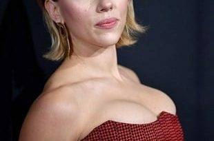 Scarlett Johansson With Her Boobs Pushed Up Fondling A Dildo on leaks.pics