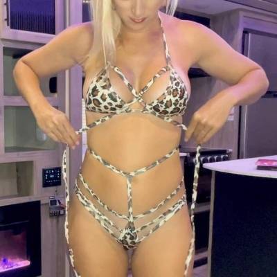 Vicky Stark Sexy Tiger Bikini Try On  Video  on leaks.pics