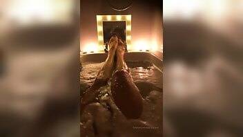Jess scotland bath time footfetish onlyfans leaked video on leaks.pics