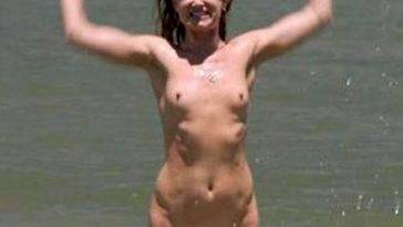 Juliette Lewis Nude Bush Scene from 'Camping' on leaks.pics