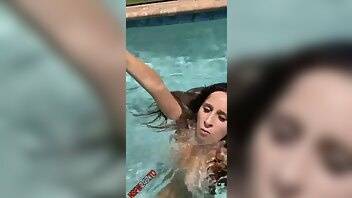 Ashley adams swimming pool tease naked onlyfans videos leaked 2021/07/11 - leaknud.com