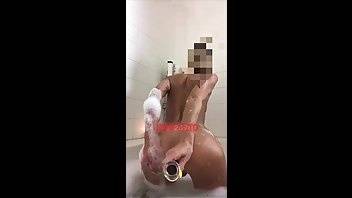 Gibson Reign anal dildo masturbation & hitachi bathtub show snapchat premium porn videos on leaks.pics