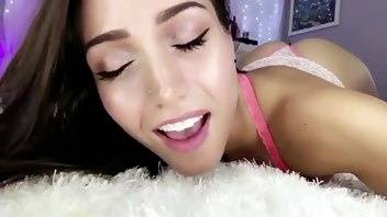 Desiree Night lies on the floor and twirls her ass premium free cam snapchat & manyvids porn videos on leaks.pics