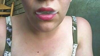 Lily fleur bbw bbw public smoking and lip tease xxx video on leaks.pics