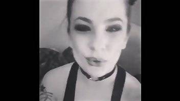 Dahlia Sky smokes premium free cam snapchat & manyvids porn videos on leaks.pics