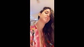 Sarah Love tease snapchat premium 2020/03/29 porn videos on leaks.pics