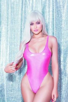 Kylie Jenner Thong Swimsuit Photoshoot Leaked - Usa on leaks.pics