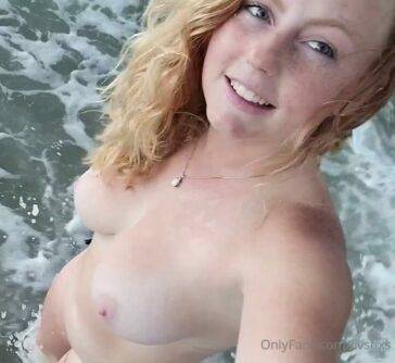 Livstixs Nude Beach  Video  on leaks.pics