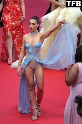 Elisa de Panicis Shows Off Her Sexy Tits & Legs at the 75th Annual Cannes Film Festival on leaks.pics